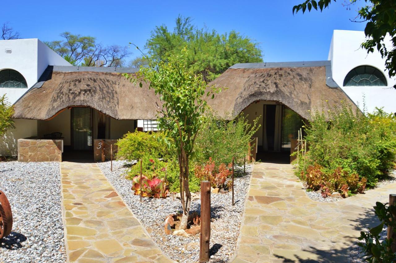 Central Hotel Omaruru Exterior photo